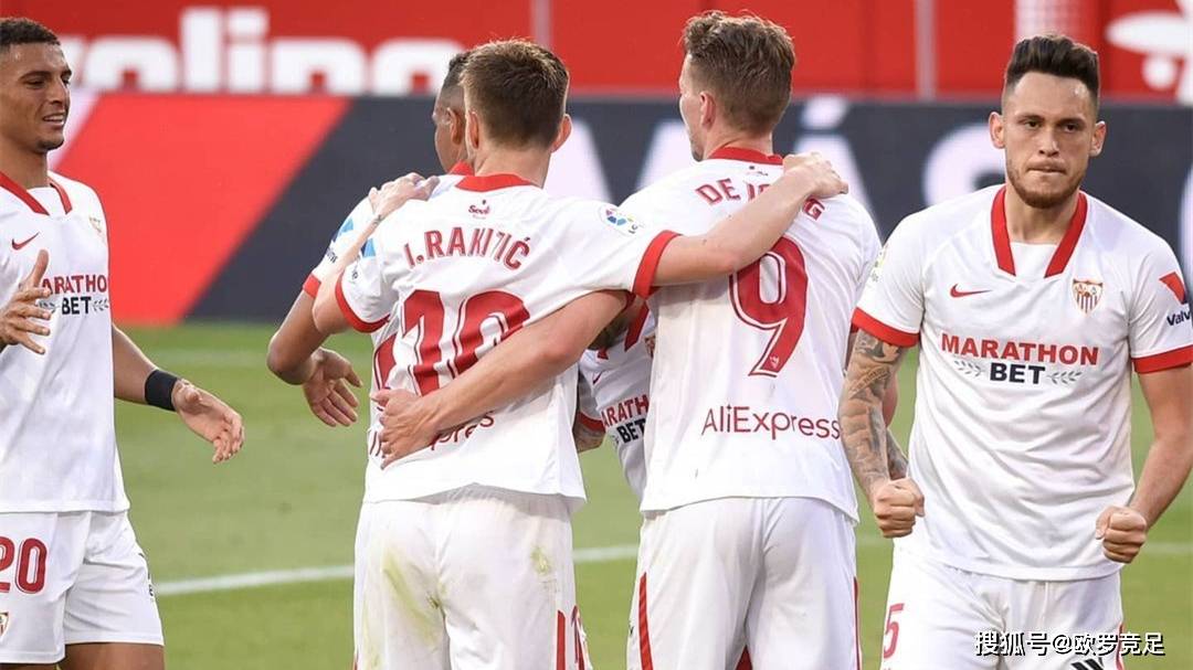 清晨塞维利亚伤情更新——英超节点到来,更衣室稳定,数据趋势出现新变化 清晨塞维利亚伤情更新——英超节点到来,更衣室稳定,数据趋势出现新变化