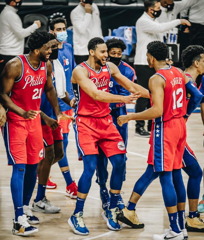 里程碑夜！北京首钢绝杀压哨；社区盾清晨刷纪录；媒体盛赞；训练强度明显提升的简单介绍